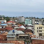 Al-Mendhiry Apartment